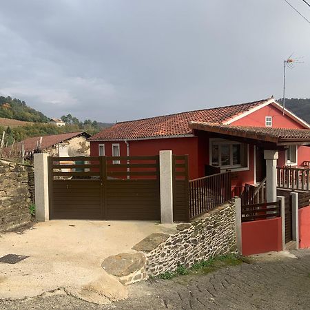 Вілла Casa Do Feligres E Da Alsira Nogueira de Abaixo Екстер'єр фото